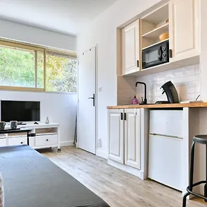  Appartement Paradis Prado Furnished