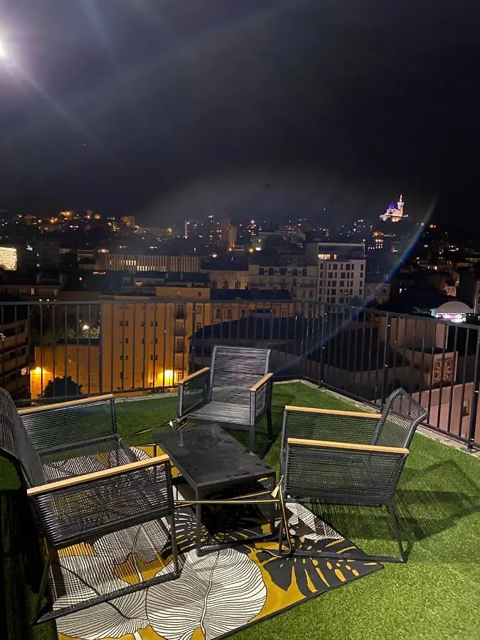 Appartement Marseille: Superbe vue sur Notre-Dame de la Garde Marseille