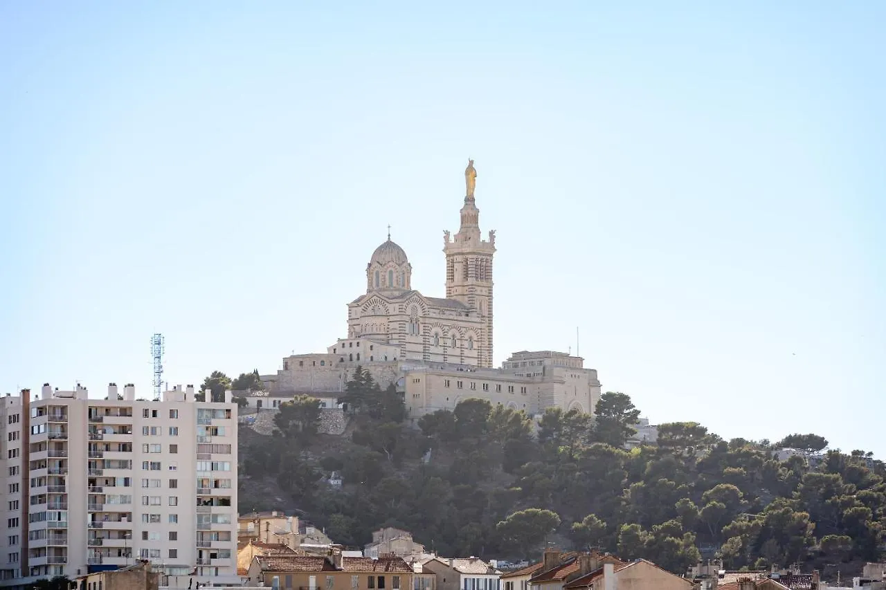 Marseille: Superbe Vue Sur Notre-Dame De La Garde Apartment