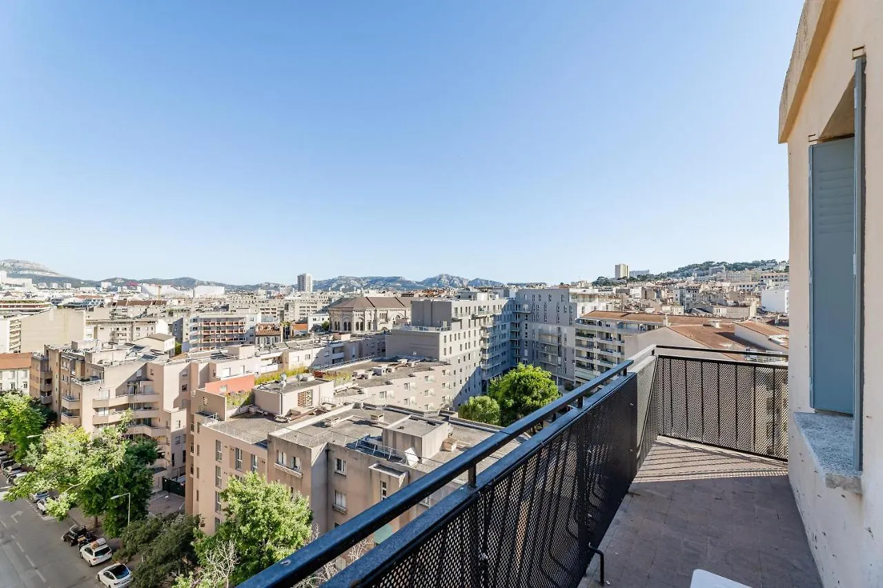 Marseille: Superbe Vue Sur Notre-Dame De La Garde Apartment France